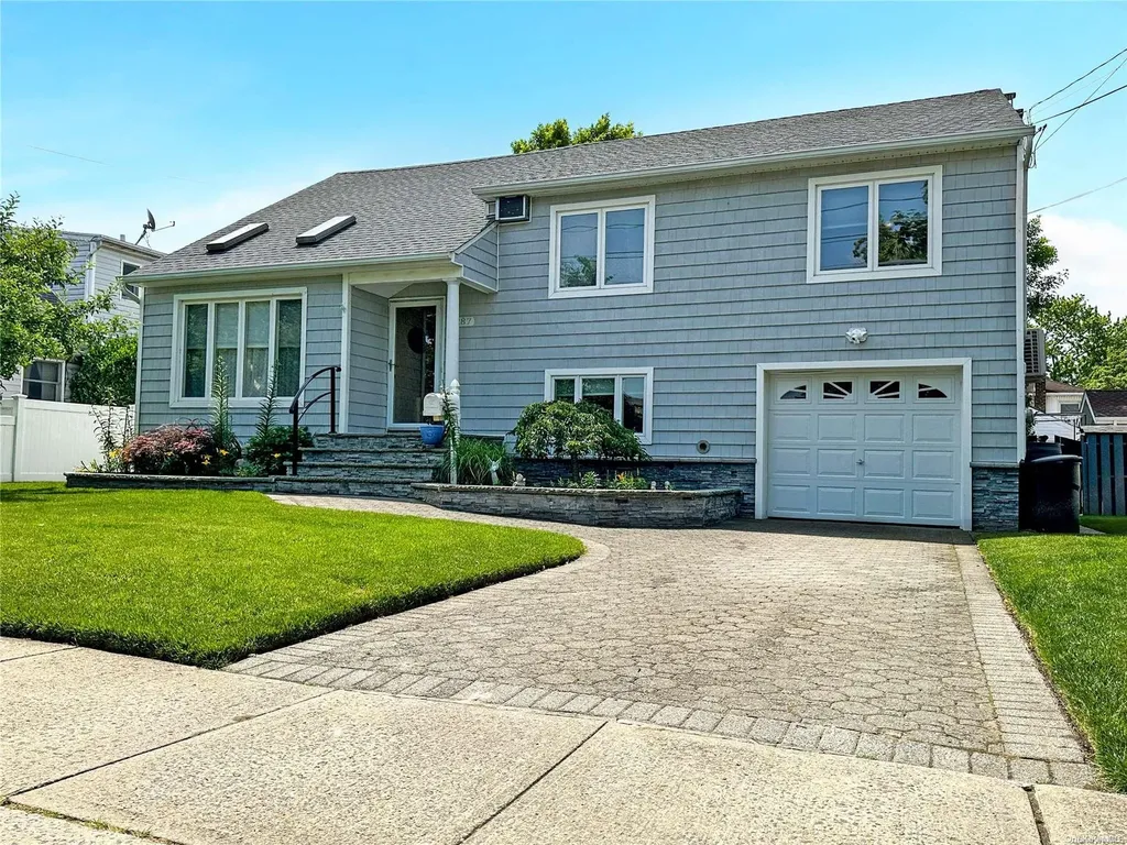 287 Weidner Avenue Oceanside NY 11572