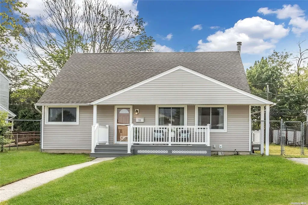 22 Seitz Drive Bethpage NY 11714