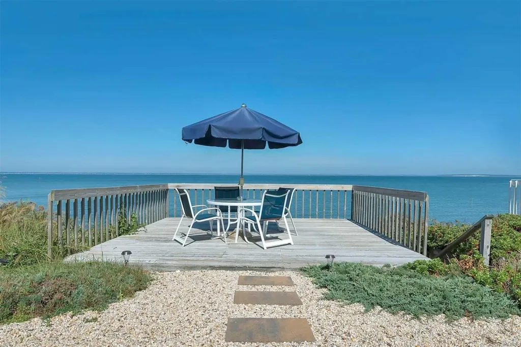 11A Oakhurst Road Hampton Bays NY 11946