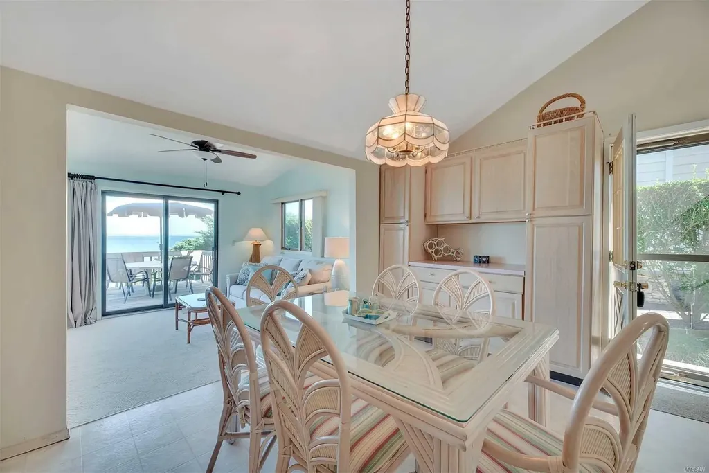 11A Oakhurst Road Hampton Bays NY 11946