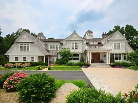 17 Shorewood Drive Sands Point NY 11050