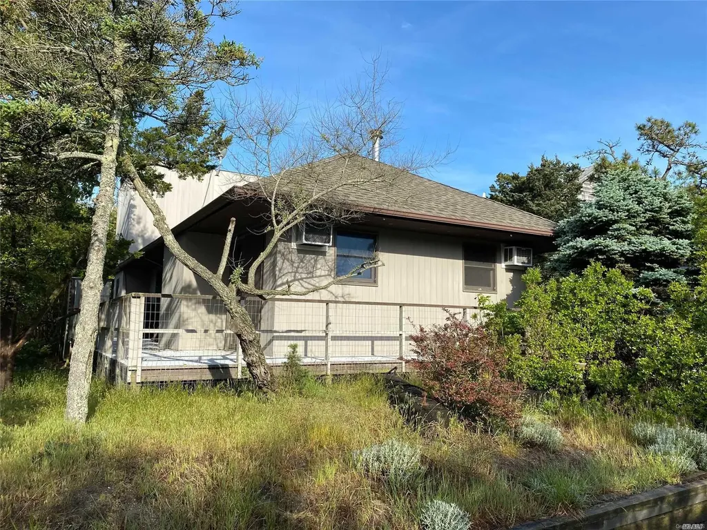 373 Dehnhoff Walk Ocean Beach NY 11770