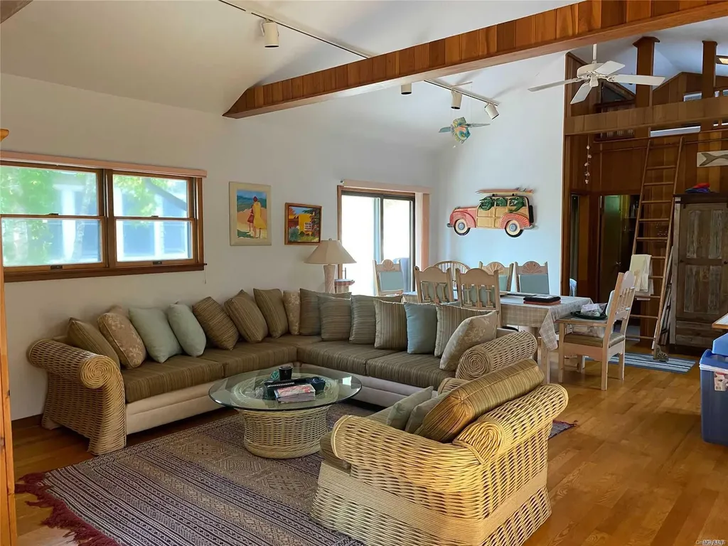 373 Dehnhoff Walk Ocean Beach NY 11770