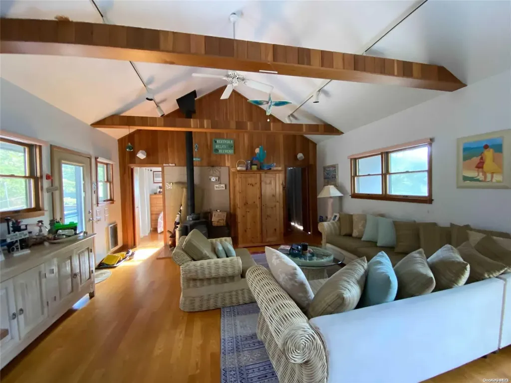 373 Dehnhoff Walk Ocean Beach NY 11770