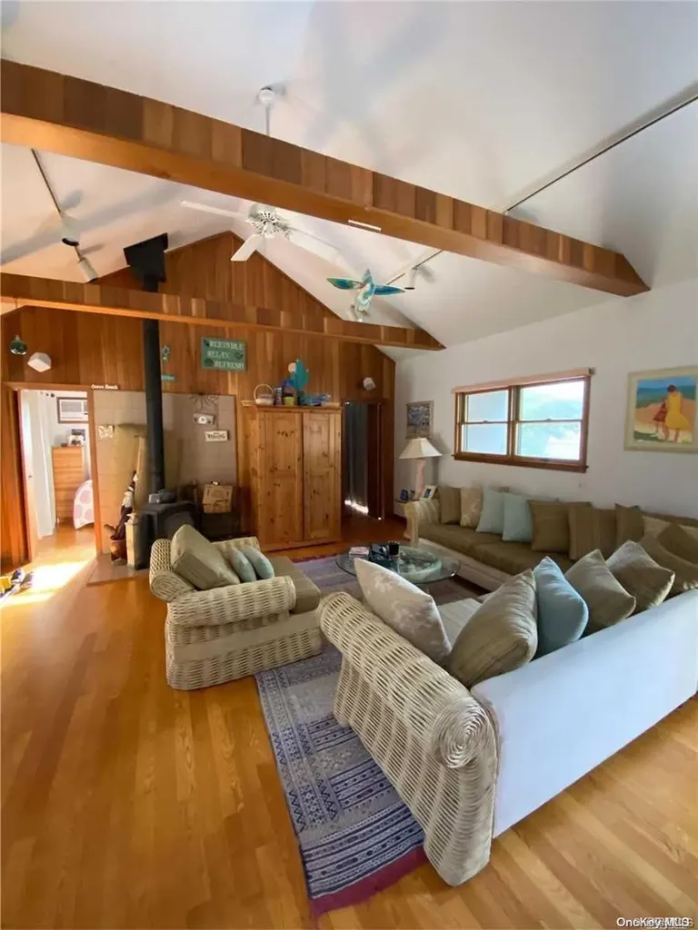 373 Dehnhoff Walk Ocean Beach NY 11770