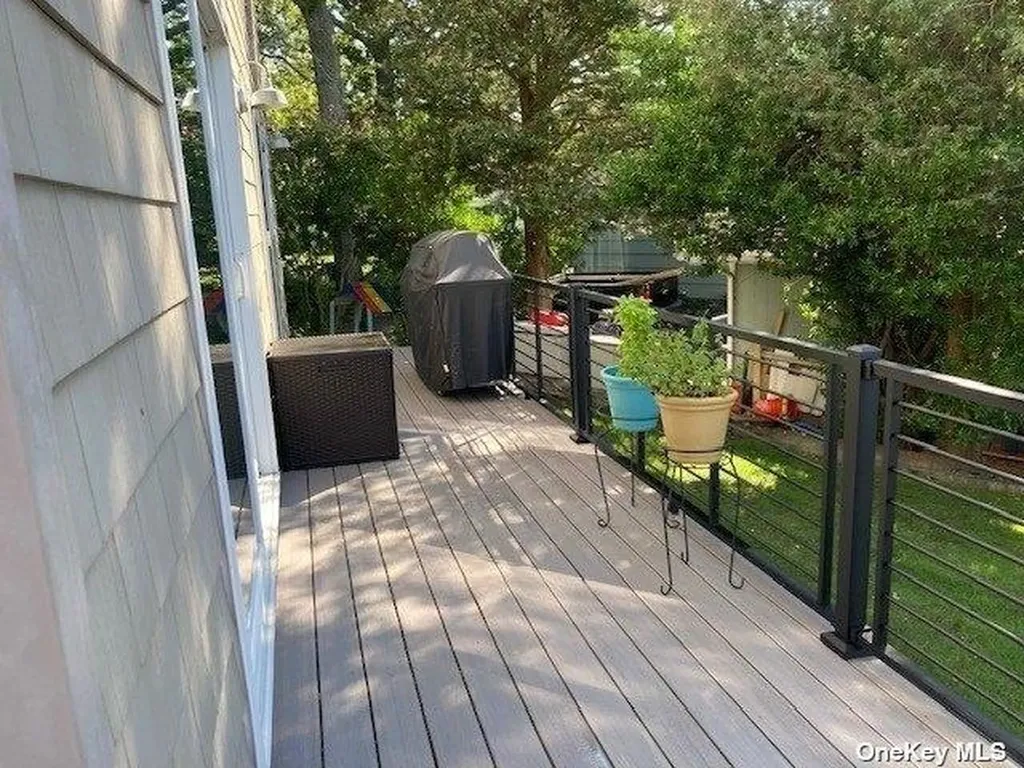61 Brookside Jamesport NY 11947