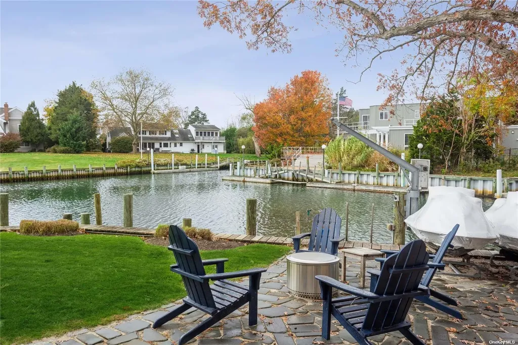 61 Brookside Jamesport NY 11947