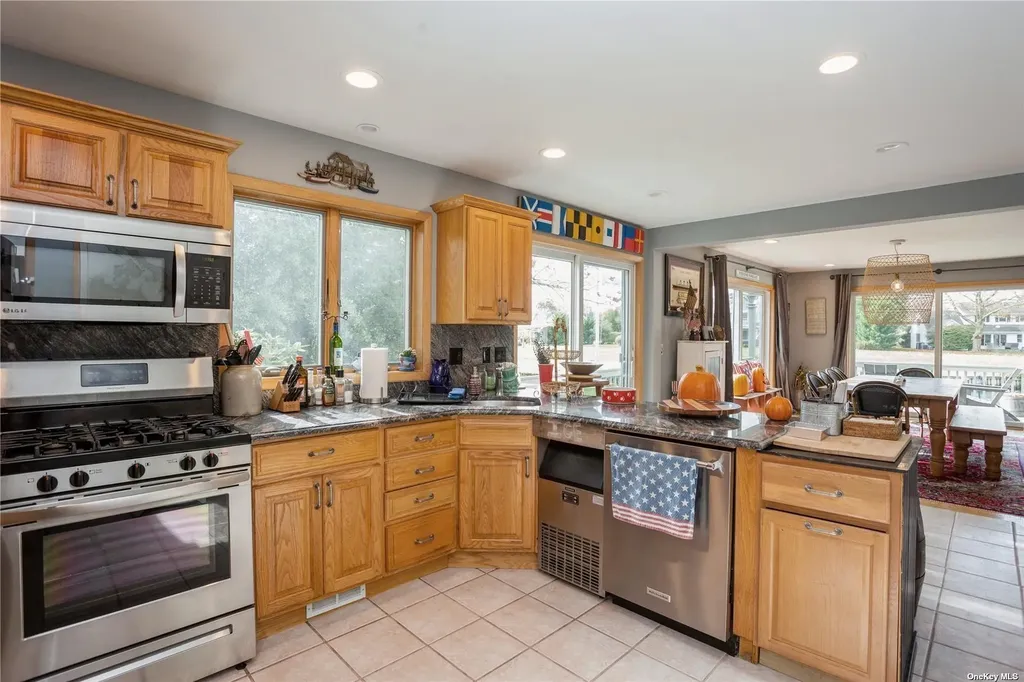 61 Brookside Jamesport NY 11947
