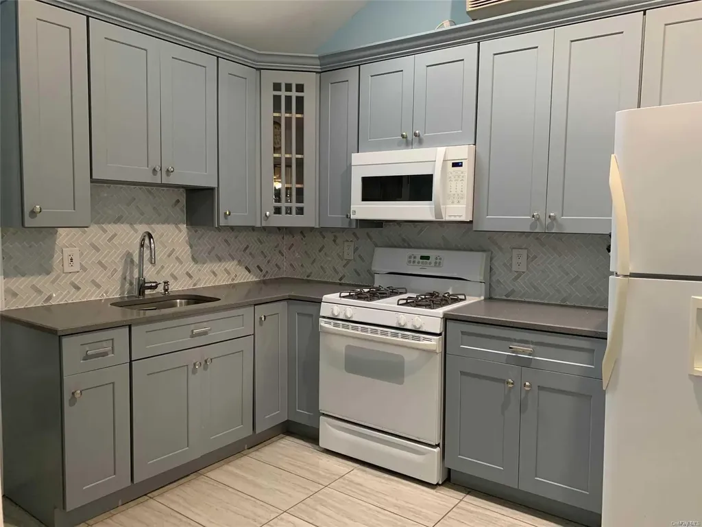 Central Islip NY 11722