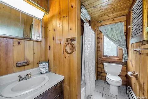 835 Ulster Heights Road Wawarsing NY 12489