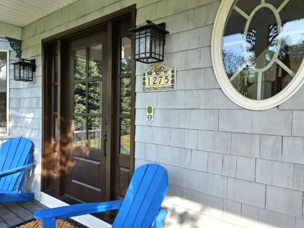 1275 The Esplanade Southold NY 11971