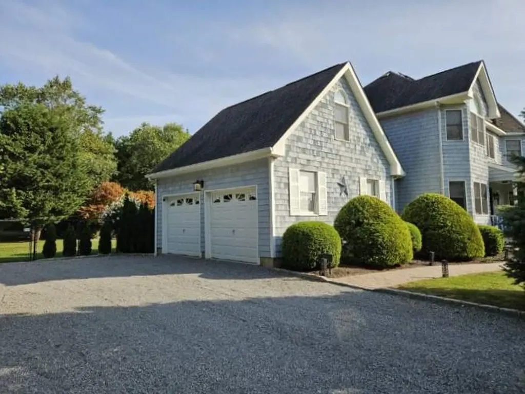 1275 The Esplanade Southold NY 11971
