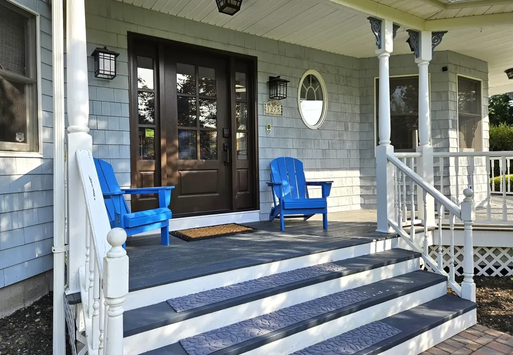 1275 The Esplanade Southold NY 11971