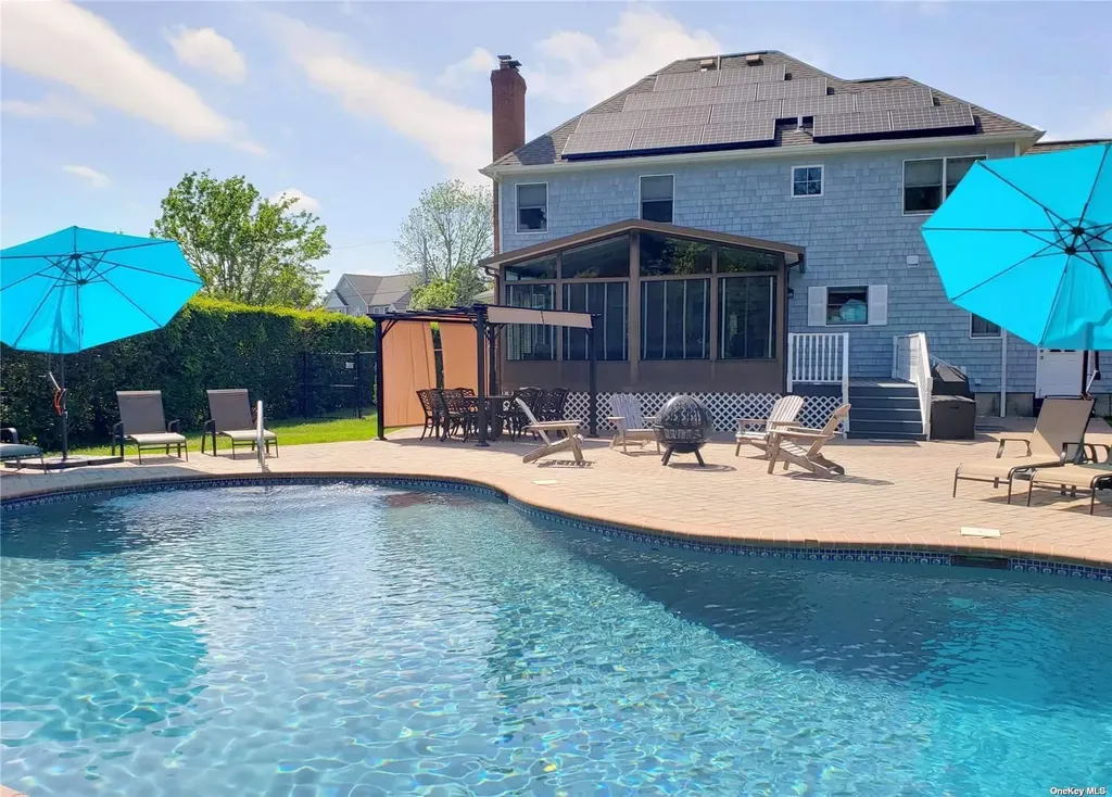 1275 The Esplanade Southold NY 11971