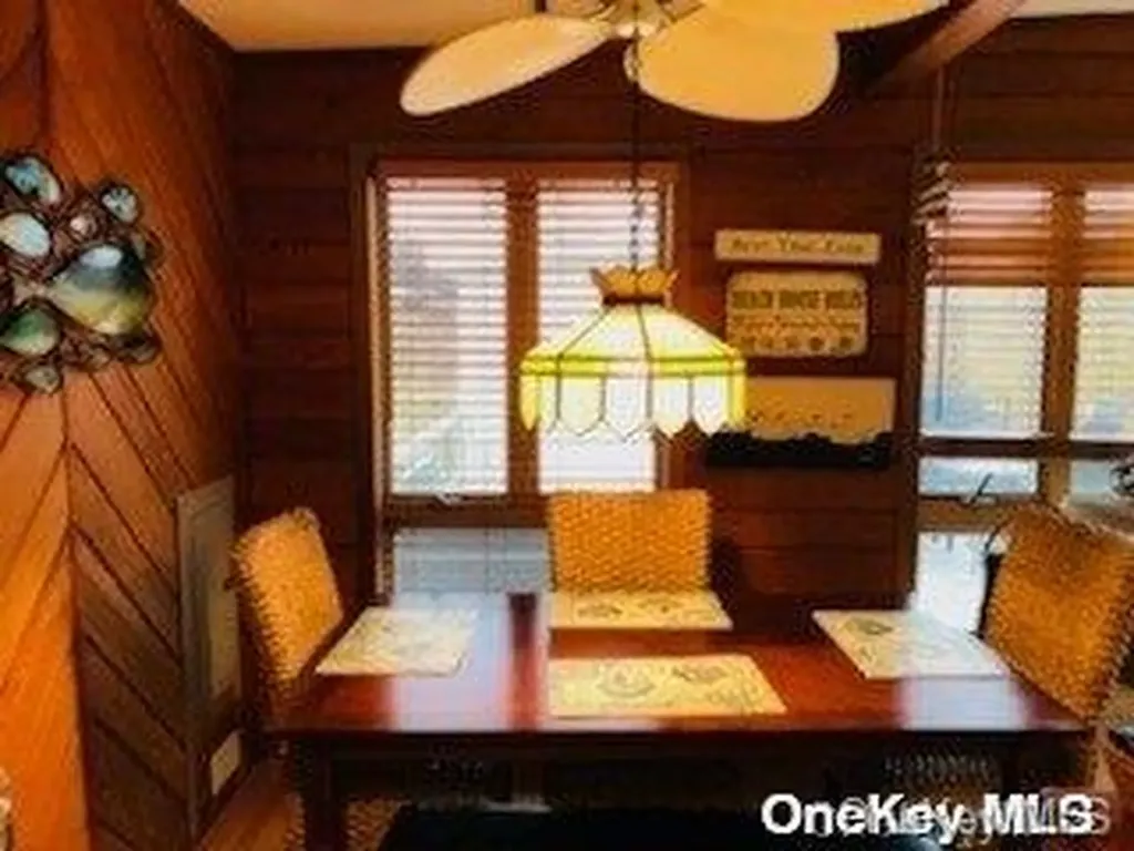 63 Thompson Ocean Bay Park NY 11770