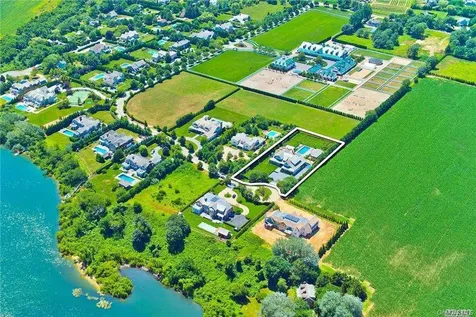 38 West Pond Drive Bridgehampton NY 11932