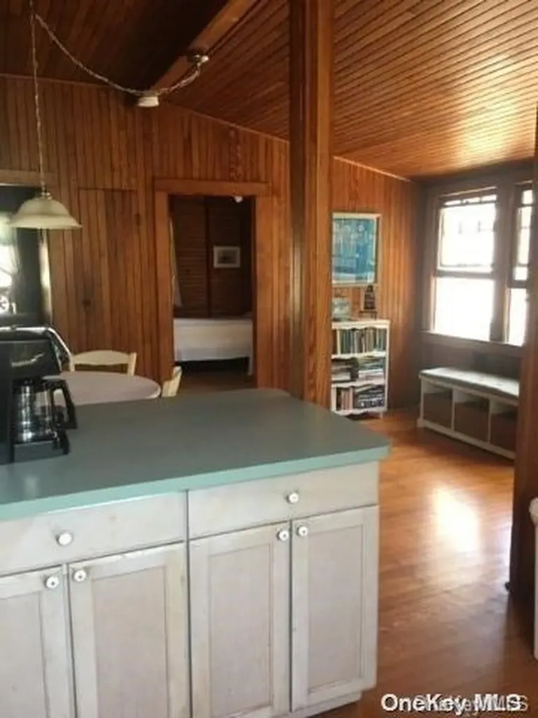 97 Bungalow Ocean Beach NY 11770