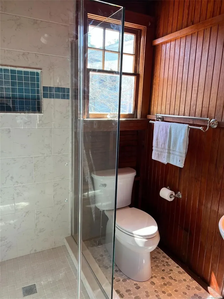 97 Bungalow Ocean Beach NY 11770