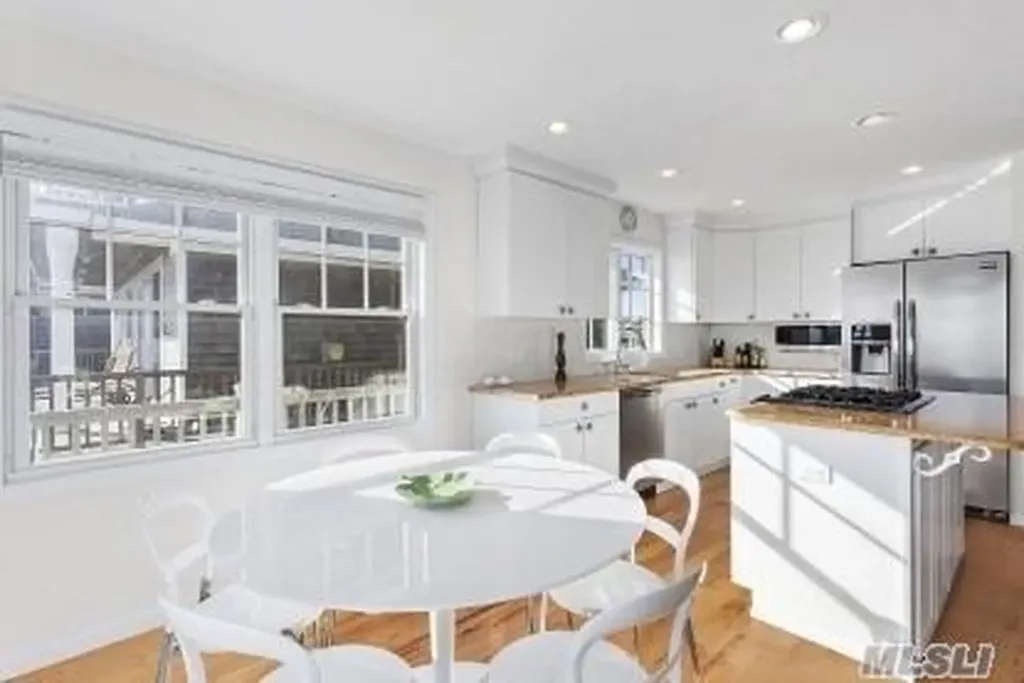 929 Dune Road Westhampton Dunes NY 11978