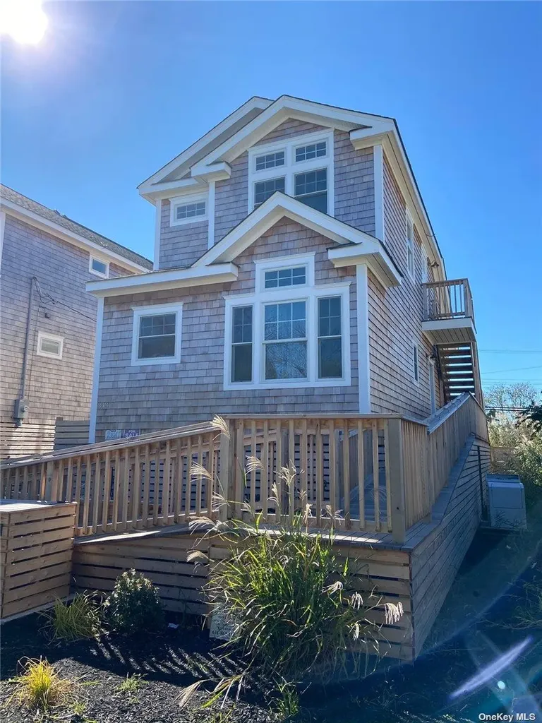 343 Dehnhoff Ocean Beach NY 11770