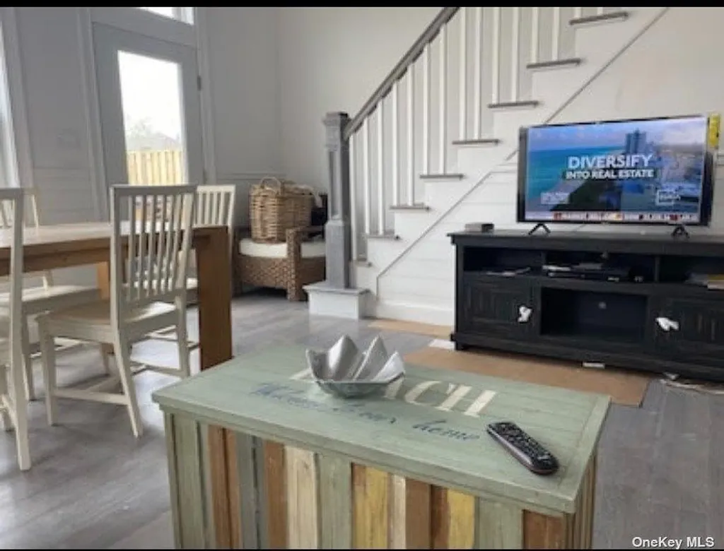 343 Dehnhoff Ocean Beach NY 11770