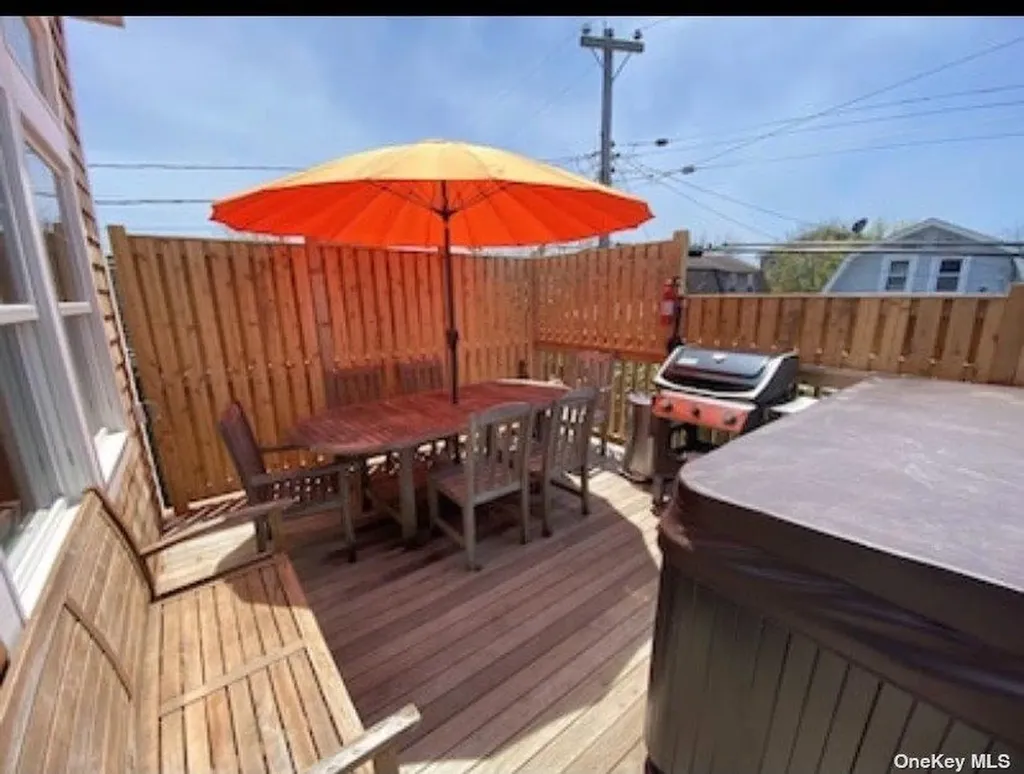 343 Dehnhoff Ocean Beach NY 11770
