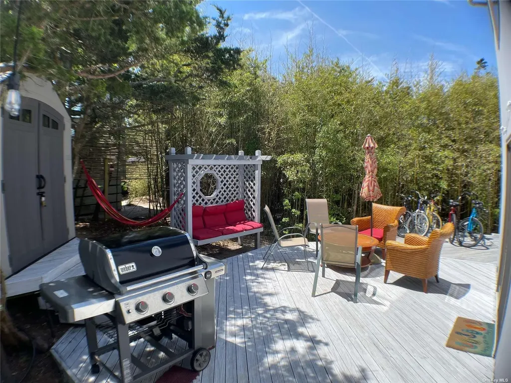 180 Clipper Road Ocean Beach NY 11770