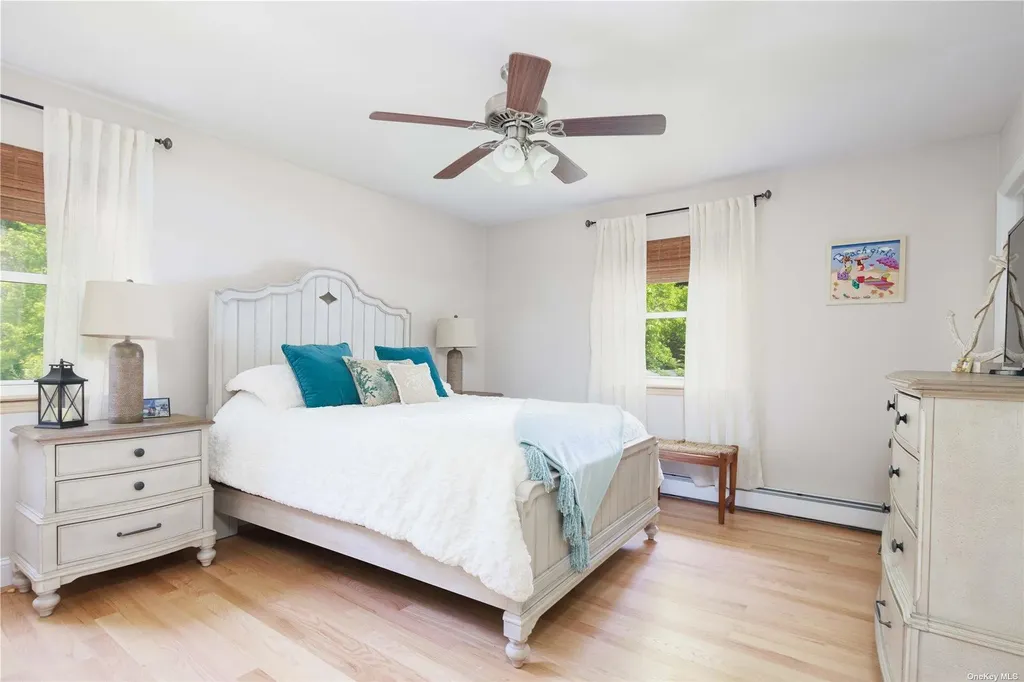 400 Wells Road Laurel NY 11948