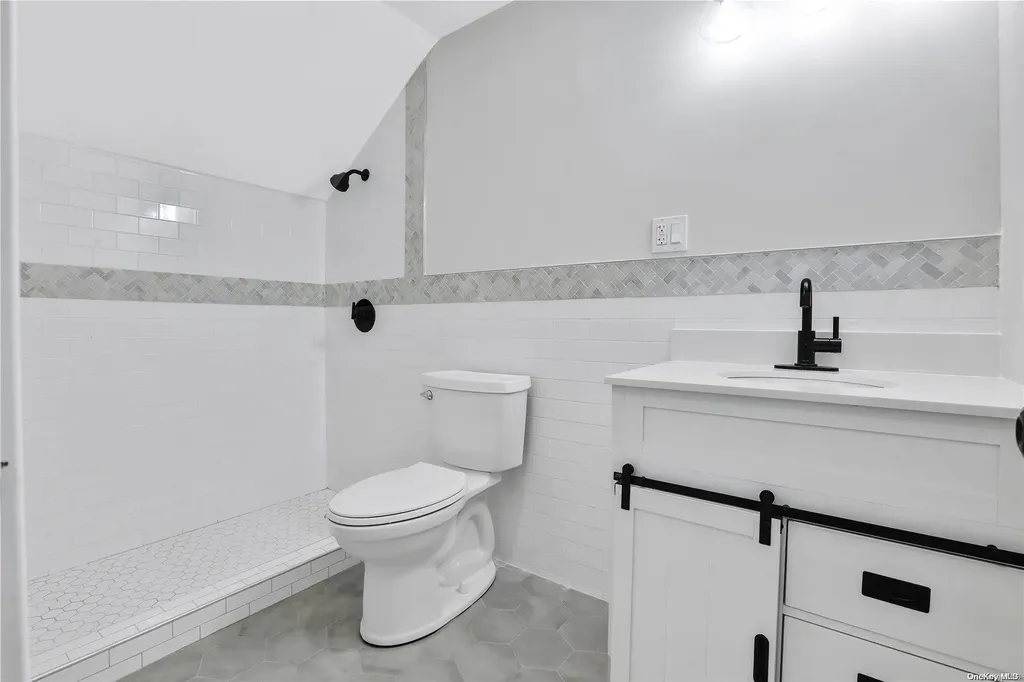 59 Carson Avenue Newburgh NY 12550