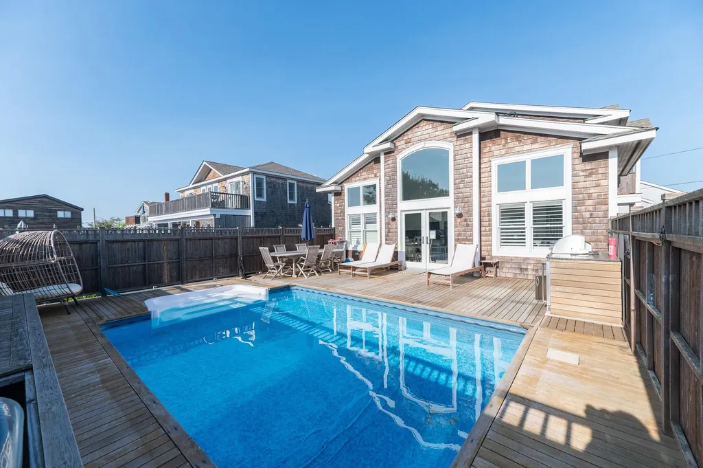 338 Surf Road Ocean Beach NY 11770