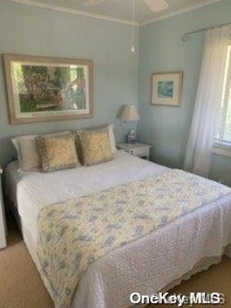 39 Midway Walk Atlantique NY 11706