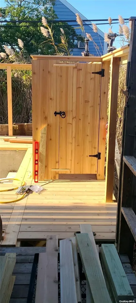 17 Bungalow Walk Ocean Beach NY 11770