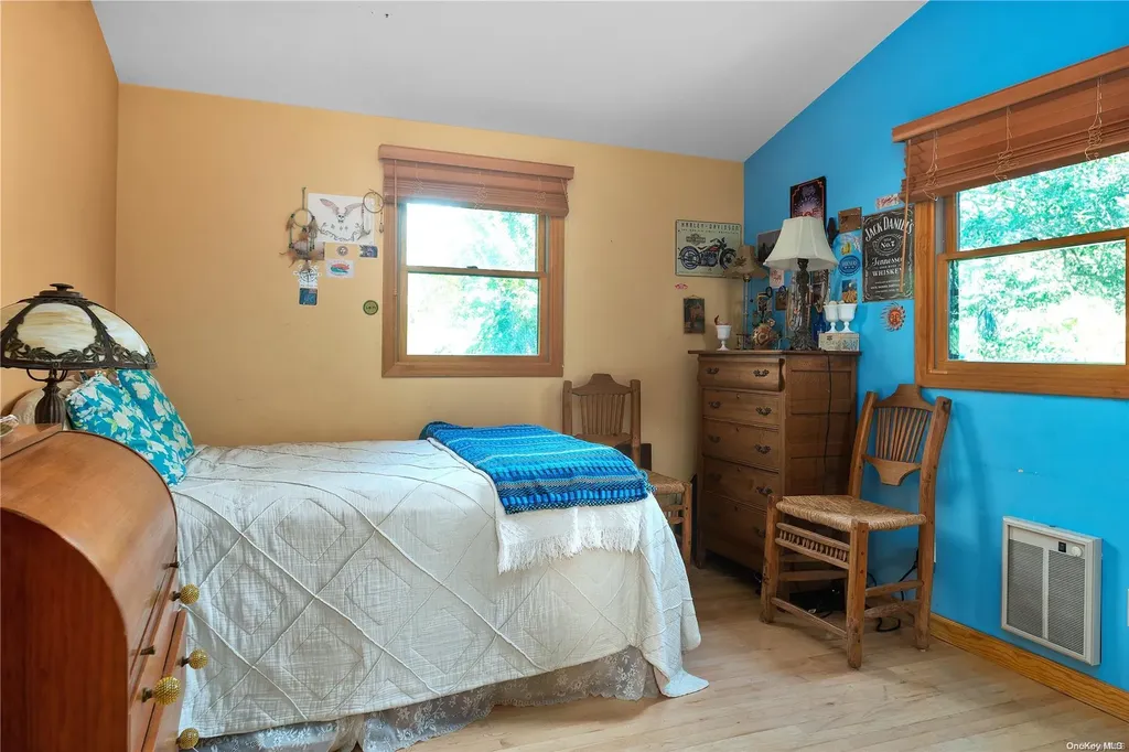 61 Ocean Road Ocean Beach NY 11770