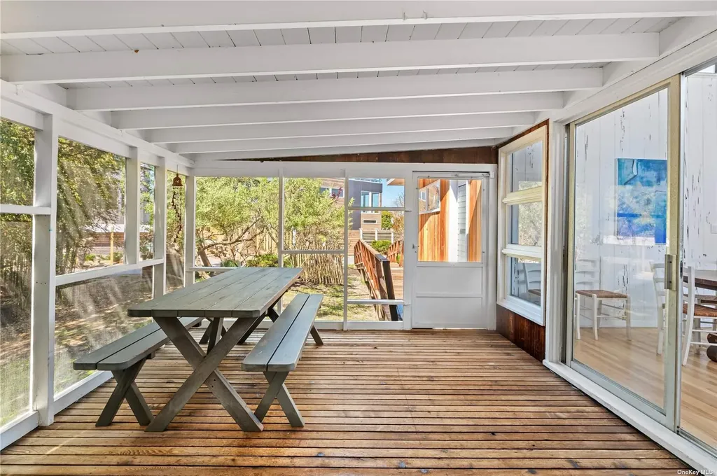 32 Kelp Avenue Seaview NY 11770