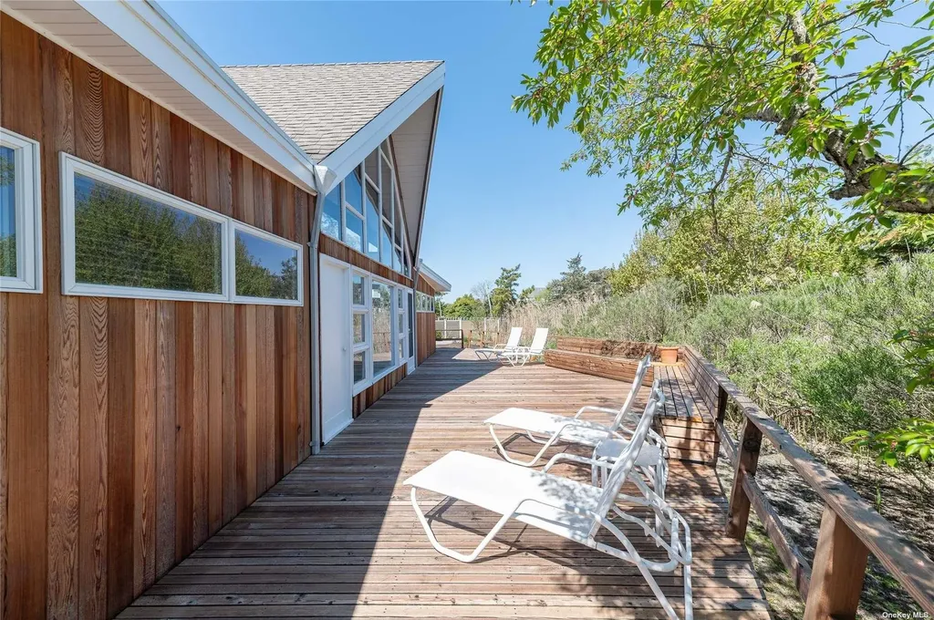 32 Kelp Avenue Seaview NY 11770