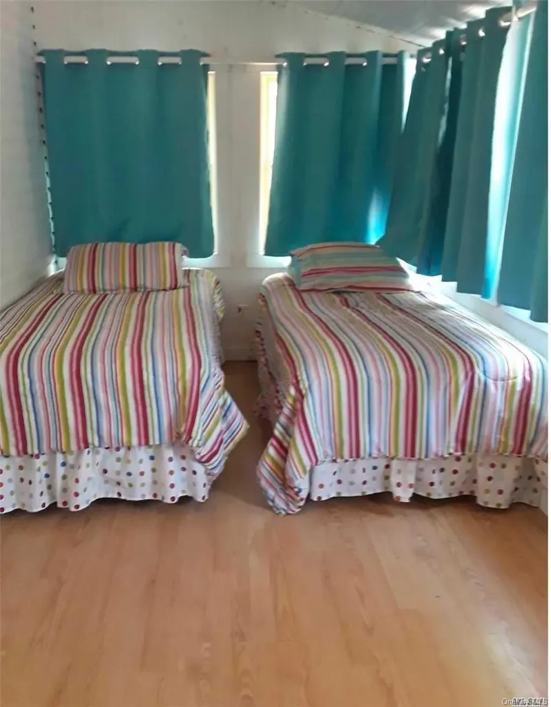 49 Surf Ocean Beach NY 11770
