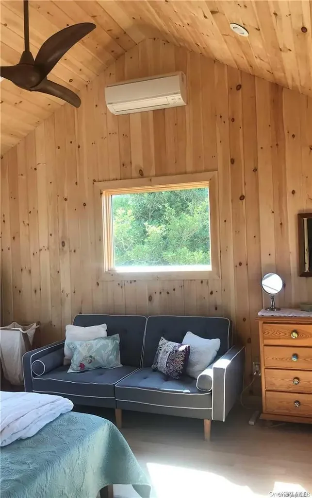 833 Evergreen Walk Ocean Beach NY 11770