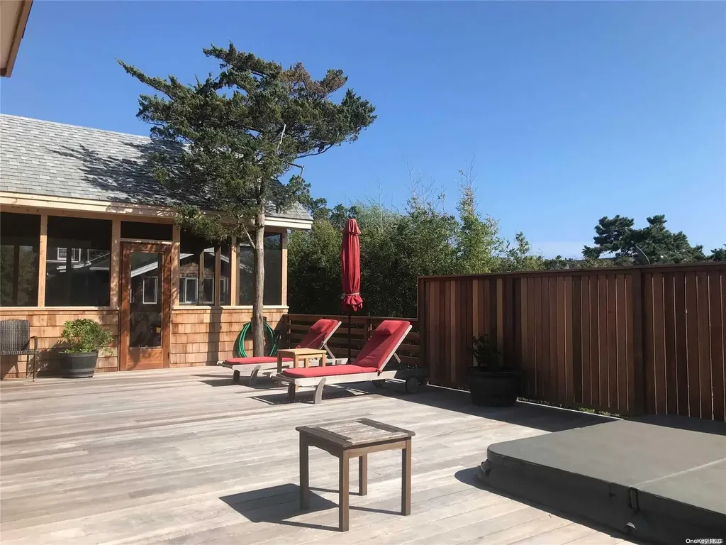 833 Evergreen Walk Ocean Beach NY 11770