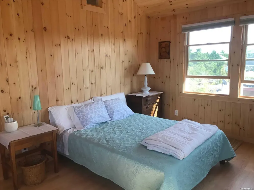 833 Evergreen Walk Ocean Beach NY 11770