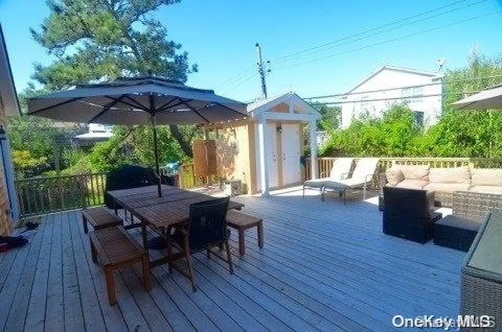 368 Surf Road Ocean Beach NY 11770