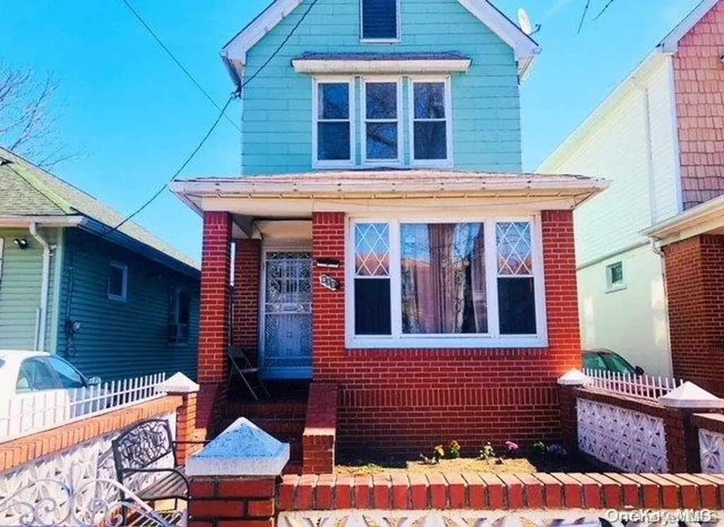 983 E 43rd Street Brooklyn NY 11210