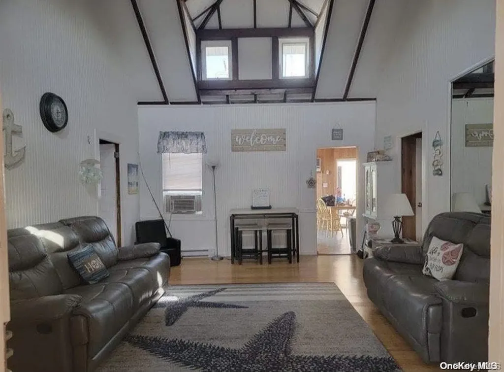 921 Evergreen Walk Ocean Beach NY 11770