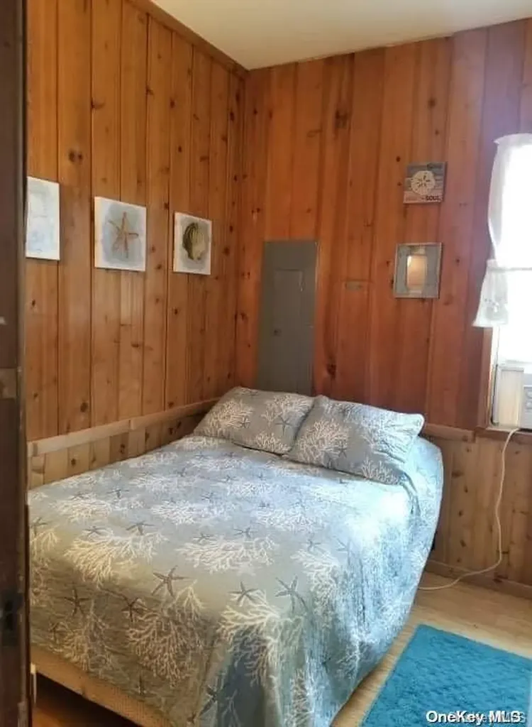 921 Evergreen Walk Ocean Beach NY 11770