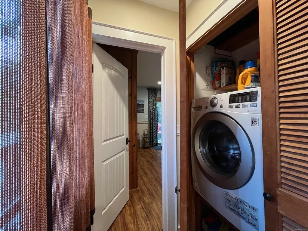 142 Bungalow Ocean Beach NY 11770