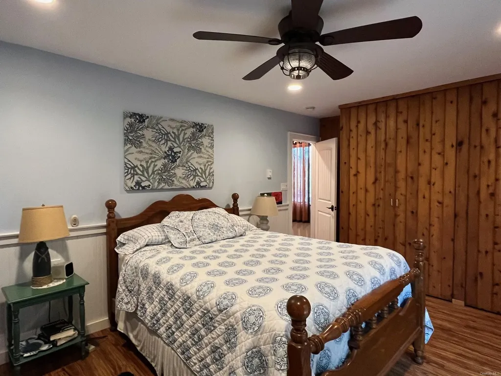 142 Bungalow Ocean Beach NY 11770