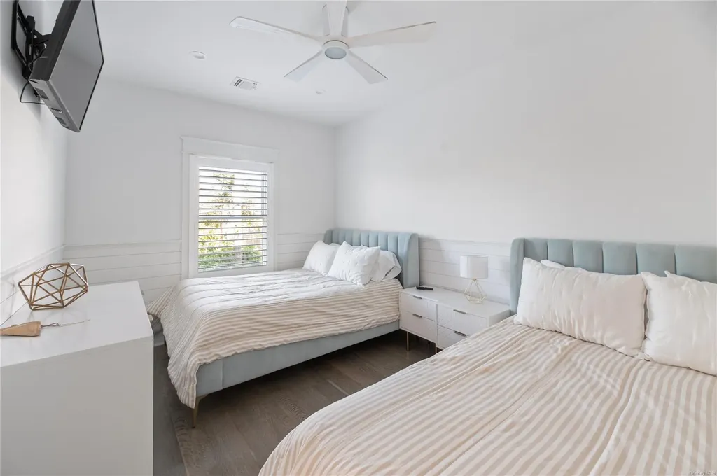 335 Surf Road Ocean Beach NY 11770