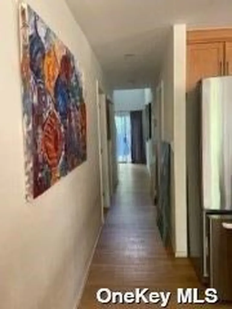 270 Cottage Walk Ocean Beach NY 11770