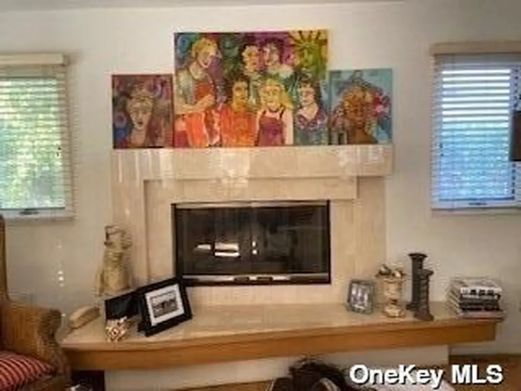 270 Cottage Walk Ocean Beach NY 11770