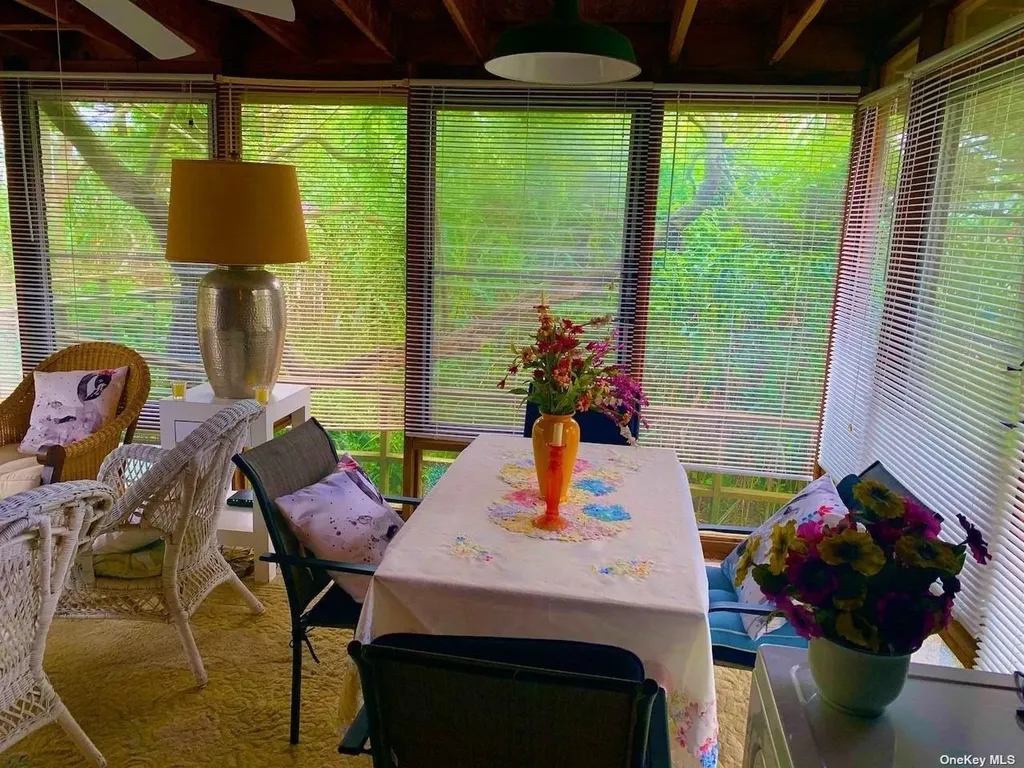 30 Gale Walk Seaview NY 11770