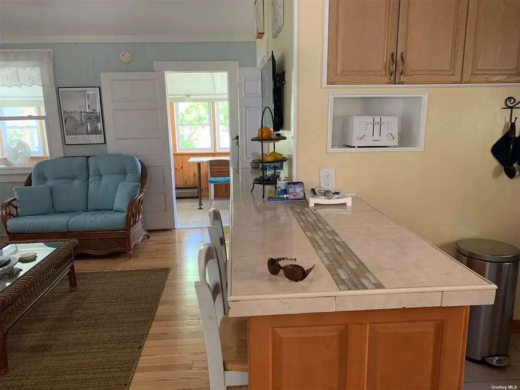 120 Bungalow Walk Ocean Beach NY 11770